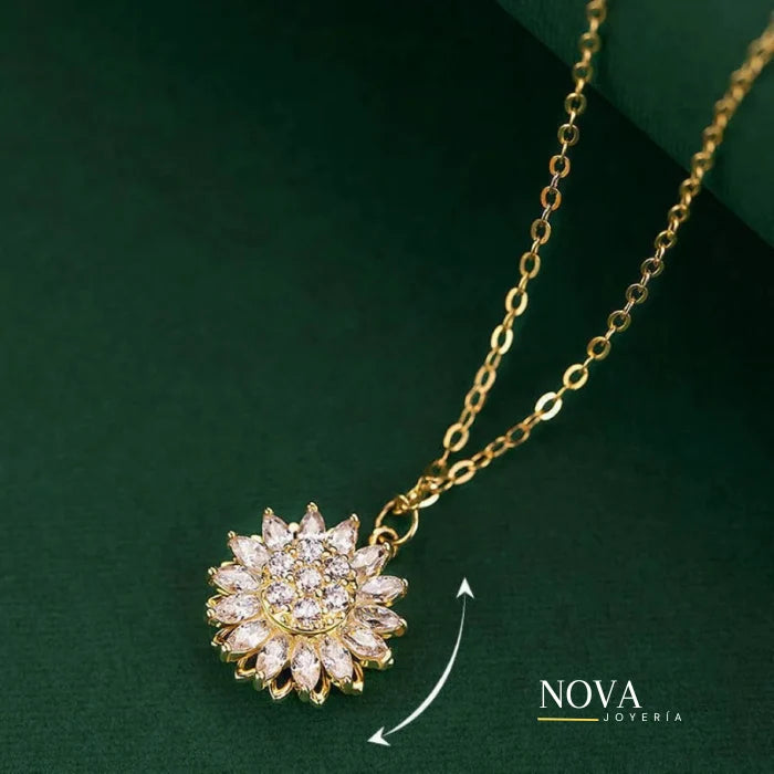 Collar Girasol Rotatorio | Baño en Oro + Caja Regalo Gratis✨
